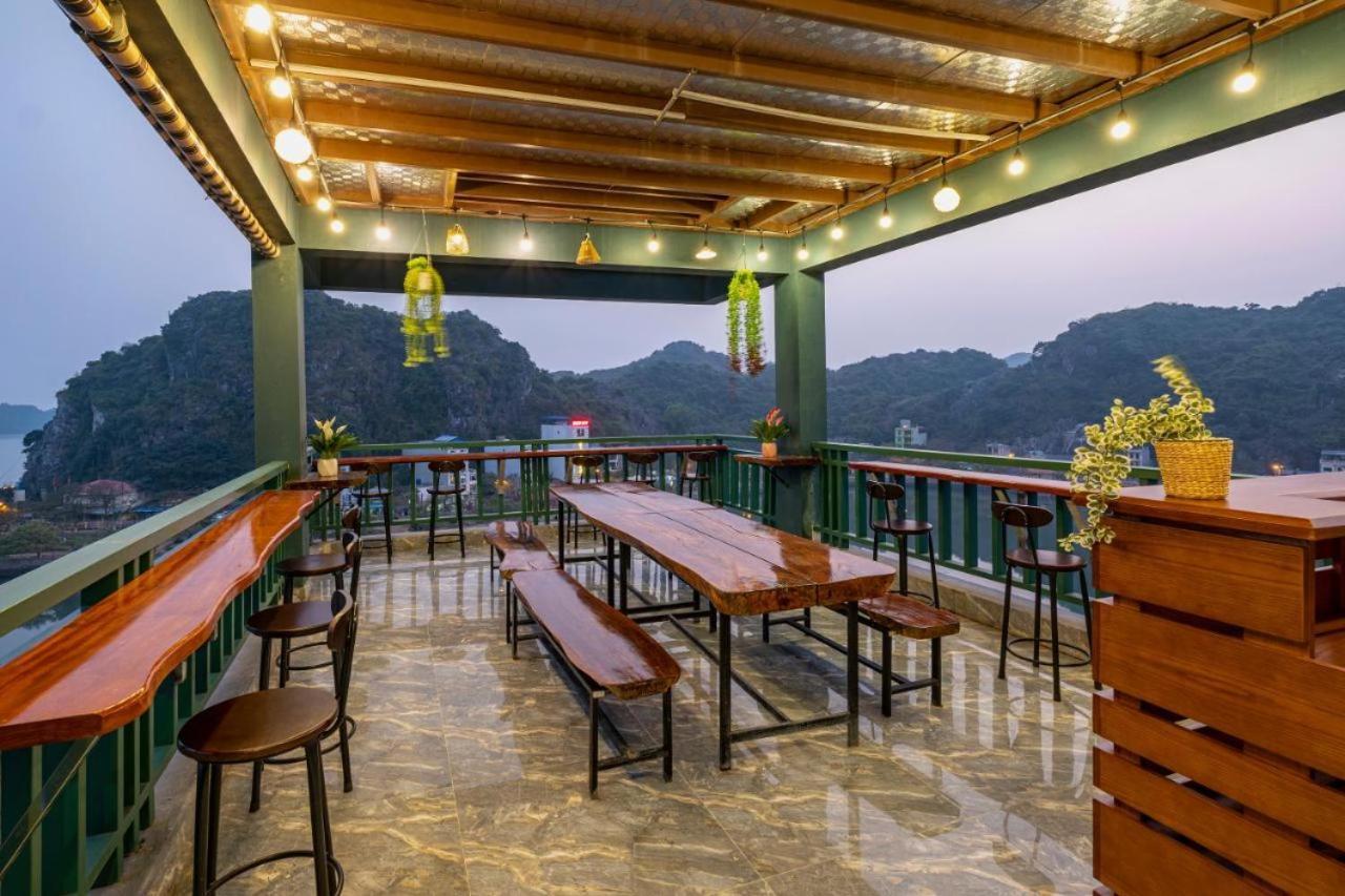 Aroma Cat Ba Sea View Hotel Chan Chau エクステリア 写真