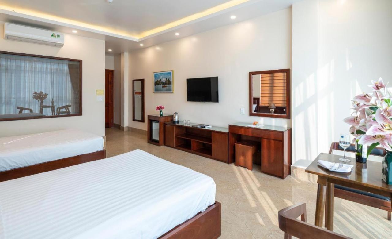 Aroma Cat Ba Sea View Hotel Chan Chau エクステリア 写真