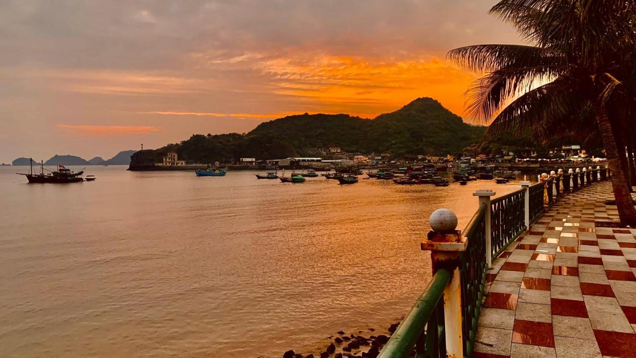 Aroma Cat Ba Sea View Hotel Chan Chau エクステリア 写真