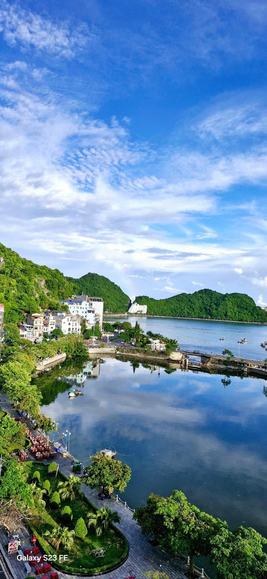 Aroma Cat Ba Sea View Hotel Chan Chau エクステリア 写真